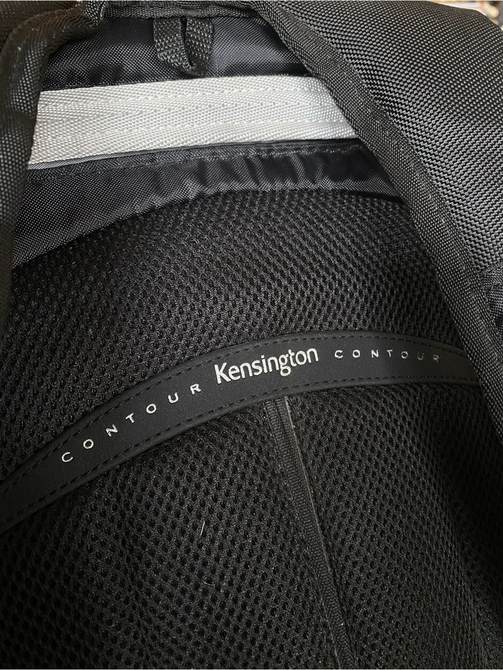 Kensington Contour Laptop Backpack Business Travel Computer Bag Black TSA Ready